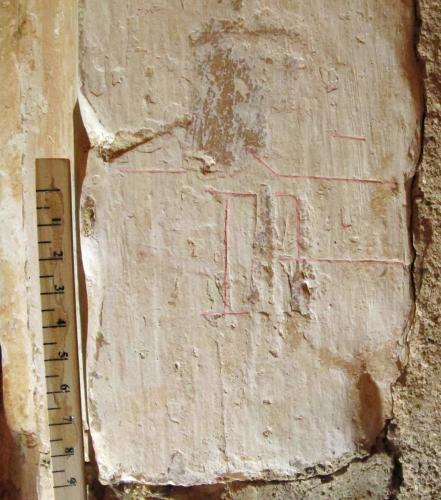 5. Possible building outline, highlighted. South doorway.