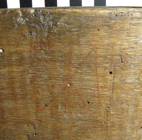 Broadhempston 9. Rood screen.  Merel or asterisk type motif, outlined in red.